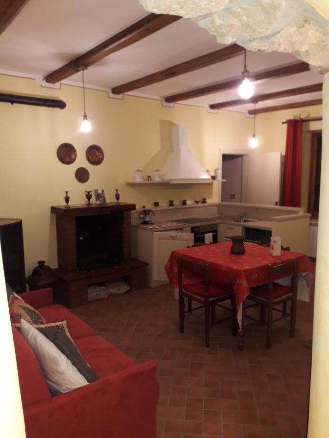 Apartamento Relax Nel Tufo Pitigliano Exterior foto